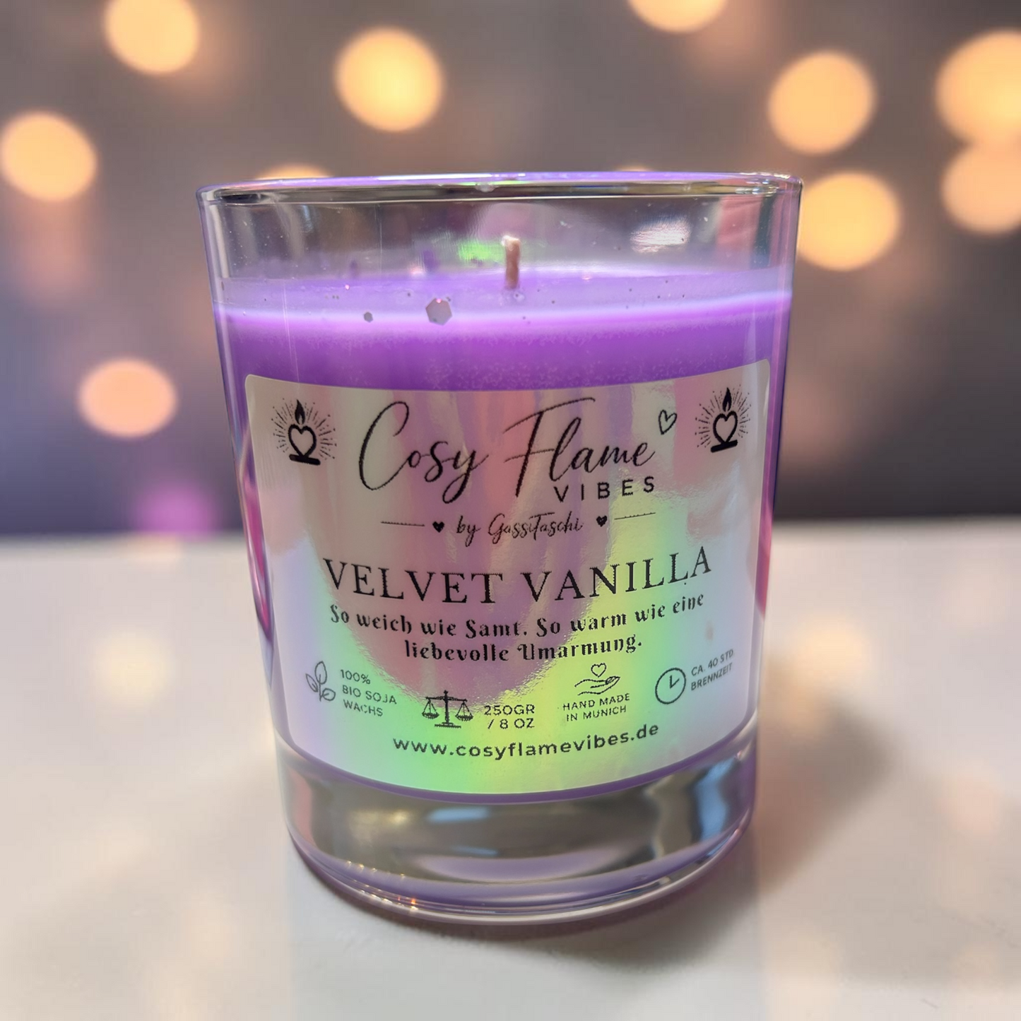 Premium Duftkerze Velvet Vanilla Lila 210gr.