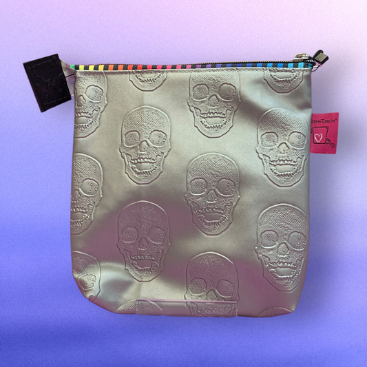 All-In GassiTaschi®  #014 Totenkopf silber