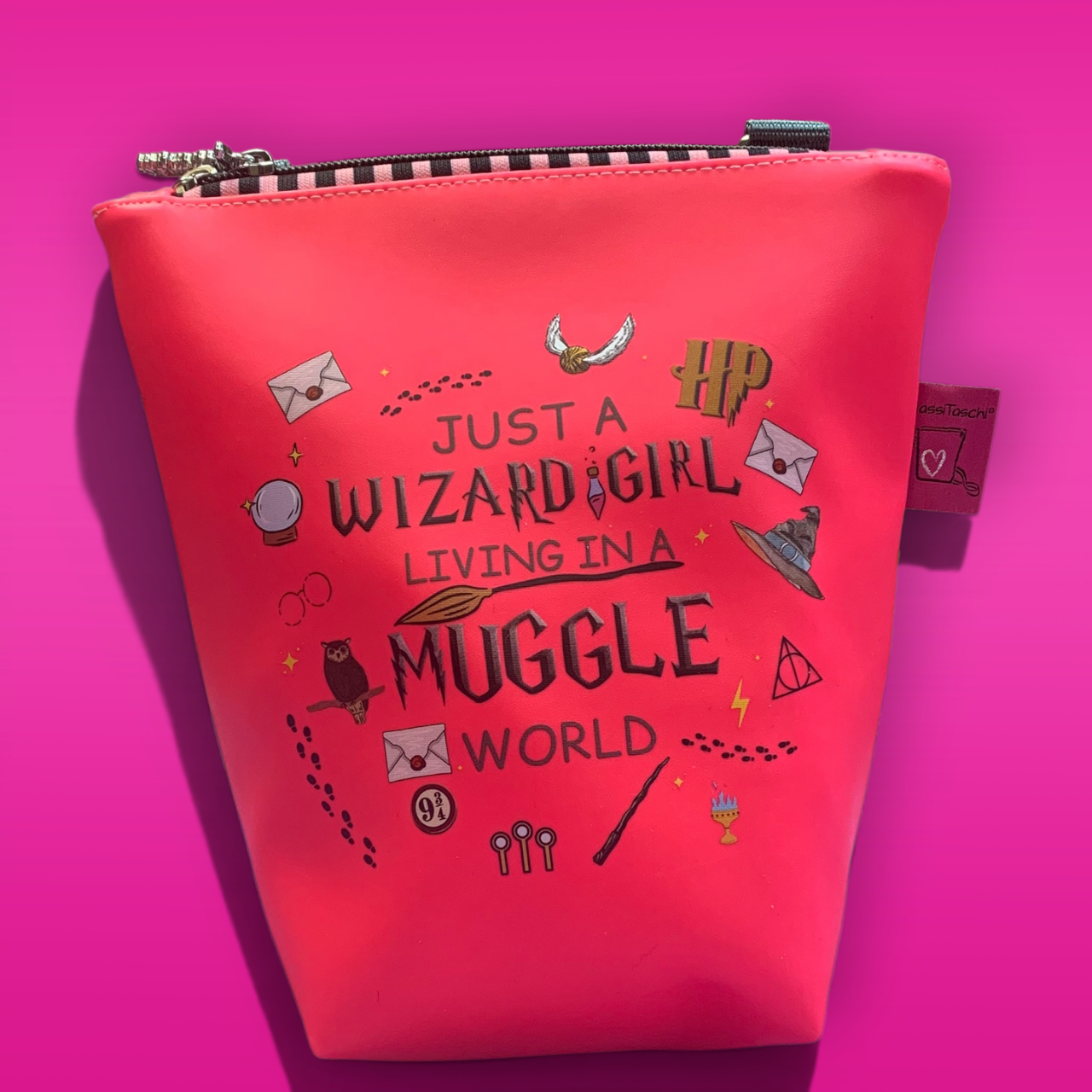 GassiTaschi® PLUS #172 Neon Pink Wizard Girl