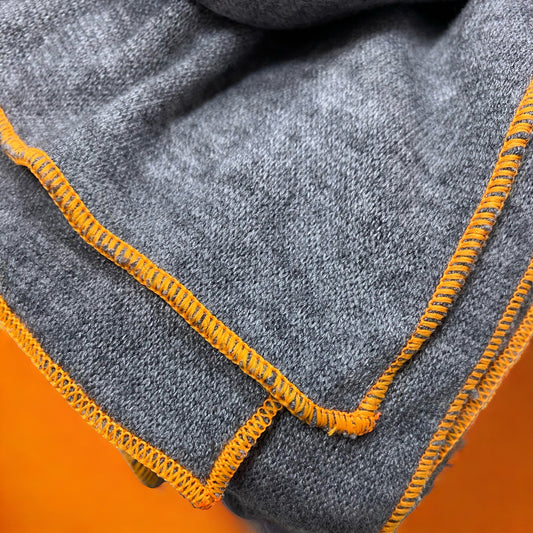 Poncho Grau / Neonorange